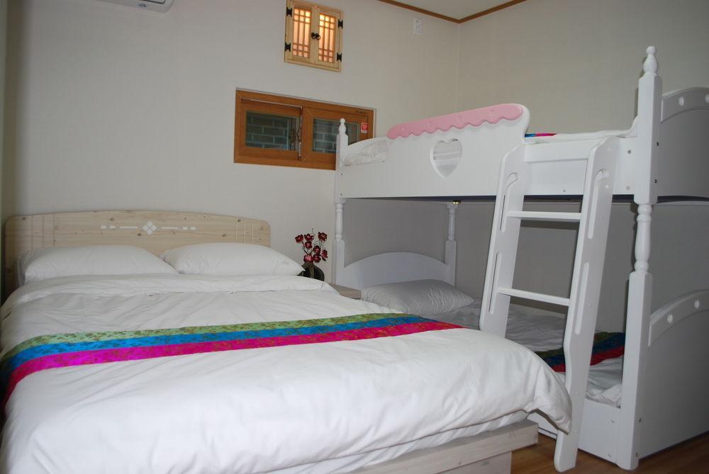 Mago Guest house *