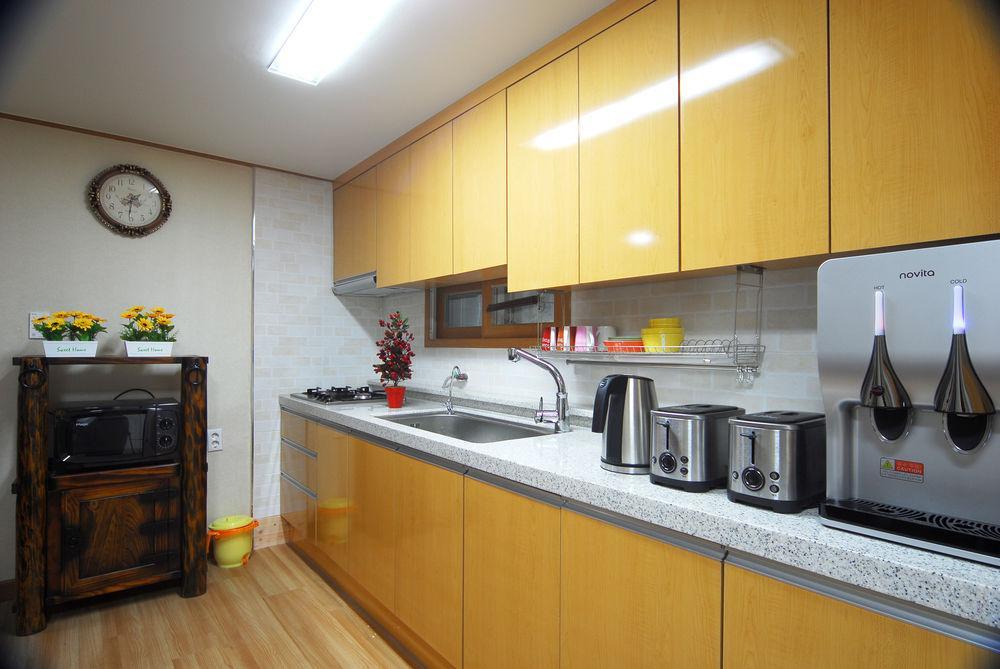 Mago Guest house