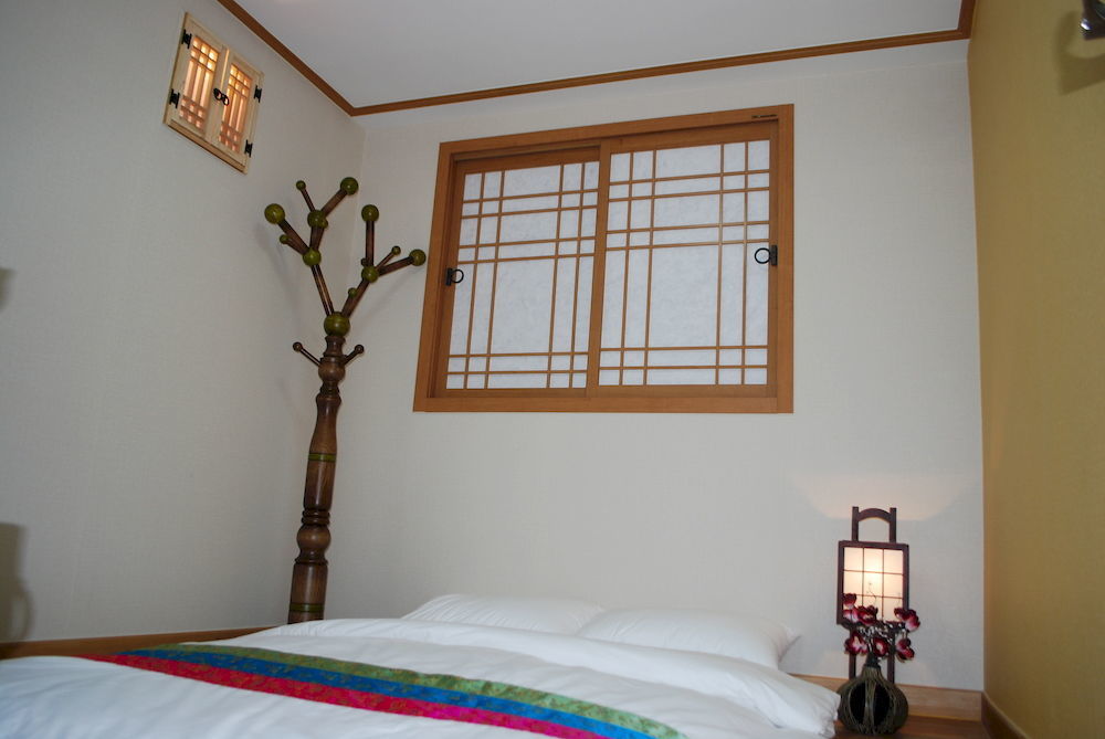 Mago * Seoul